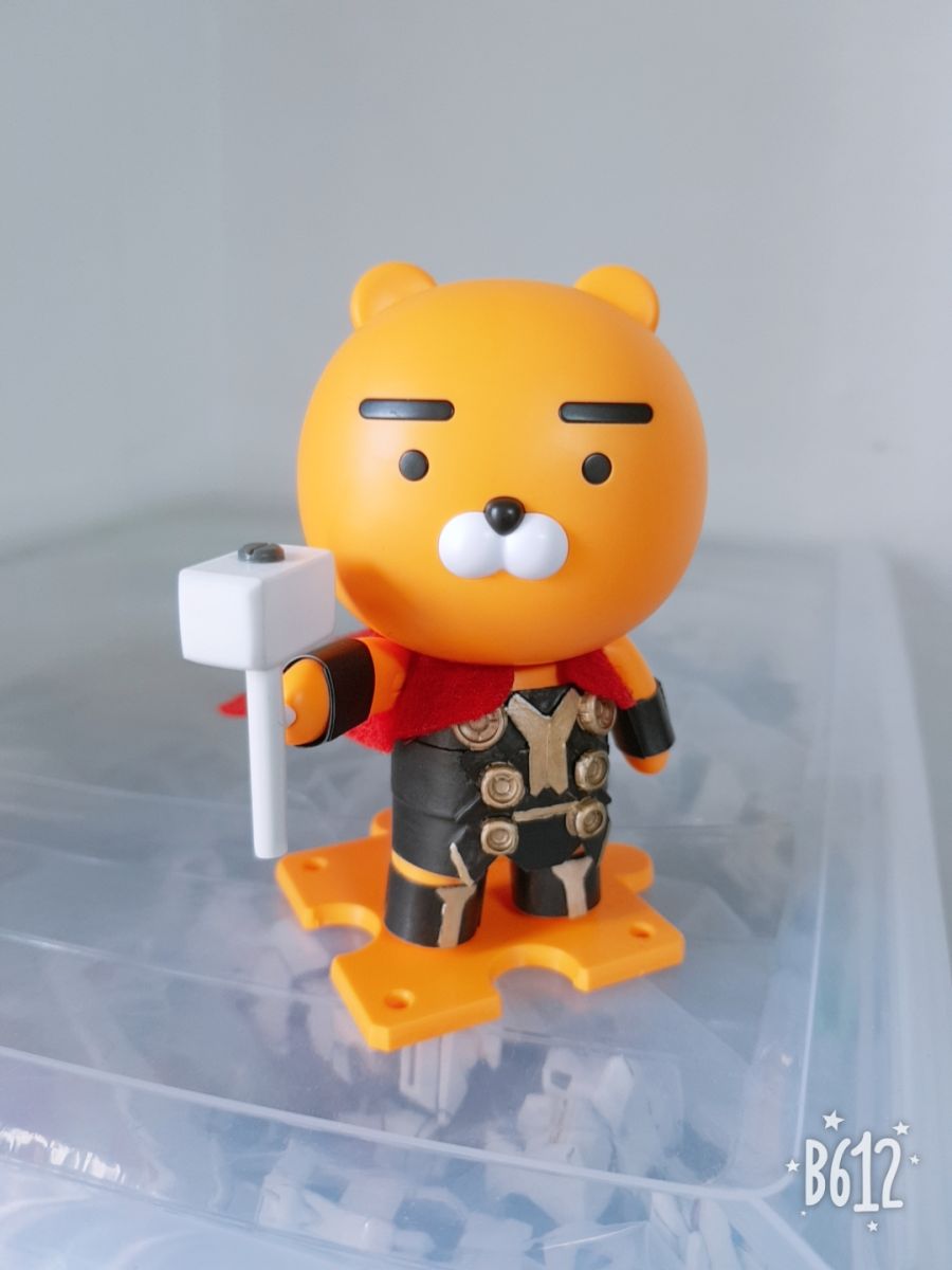 반다이 라이언 토르_3.jpg