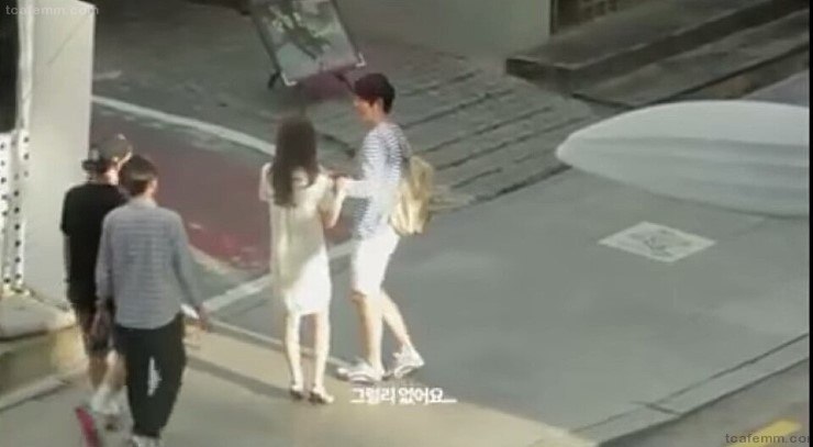 예쁜 여자가 헌팅했을 때 반응.jpg_4.jpeg