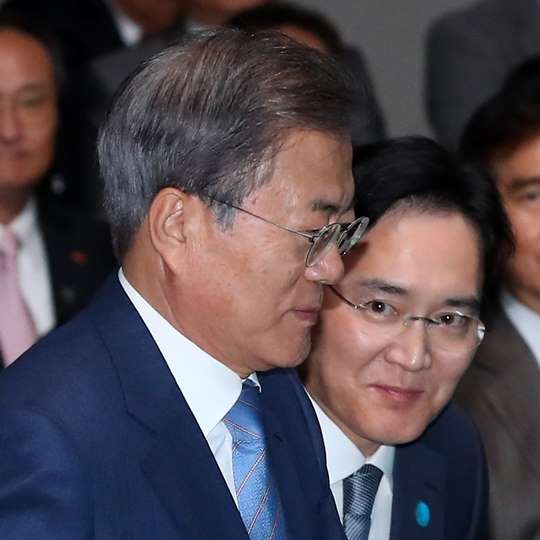 네네 대통령님.._1.jpg