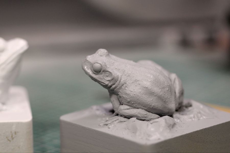 조형작가의 청개구리 피규어 만들기 과정!_5.jpg