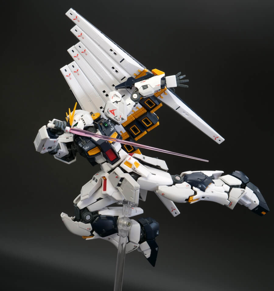 RG-NU-GUNDAM-59.jpg