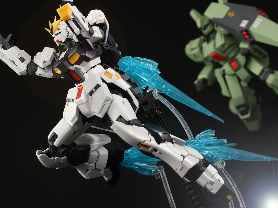 RG 뉴 건담 review 46.jpg