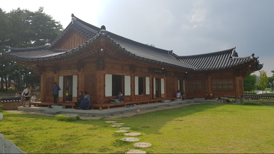 충주중앙탑 메밀치킨 메밀막국수
