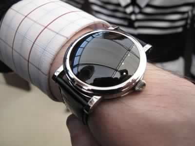 시간을 볼 수 없는 시계_1.jpg