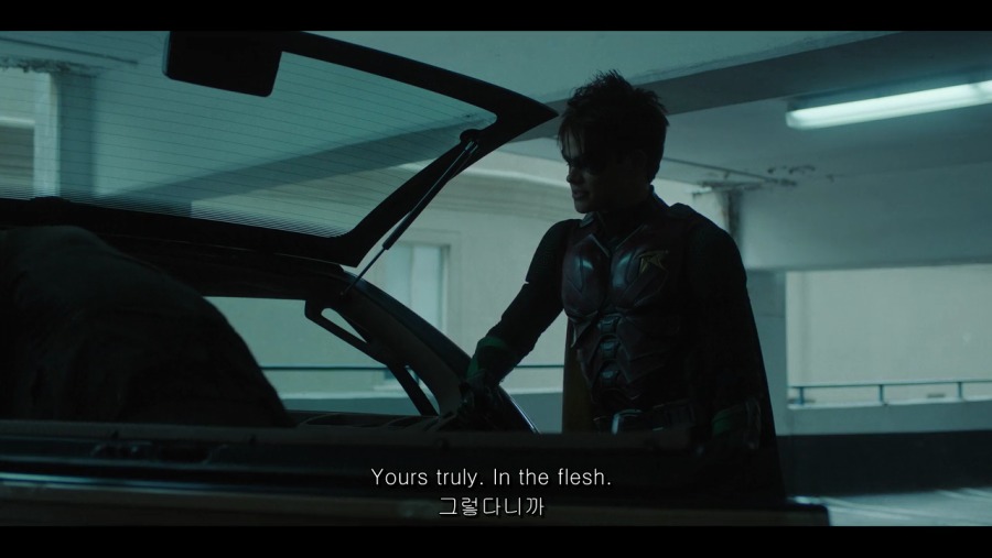 Titans.2018.S01E06.720p.NF.WEB-DL.DDP5.1.x264-NTG.mkv_000363864.png