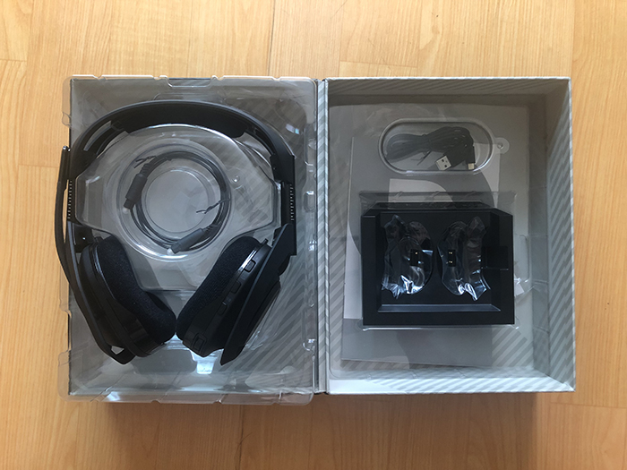 로지텍 아스트로 a50 4세대 무선 게이밍 헤드셋_3.jpg