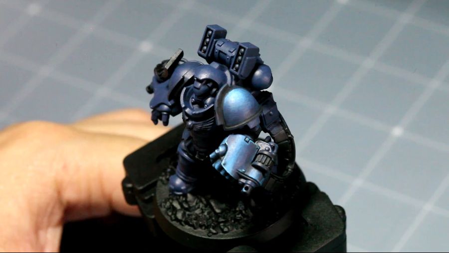 space marine_primaris aggressors_painting_part_1.mp4_20190911_214406.564.jpg