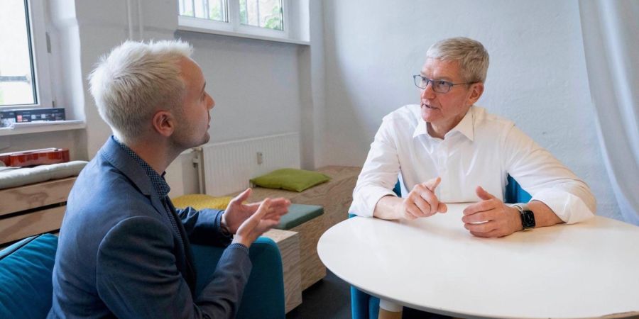 tim-cook-interview-germany.jpeg