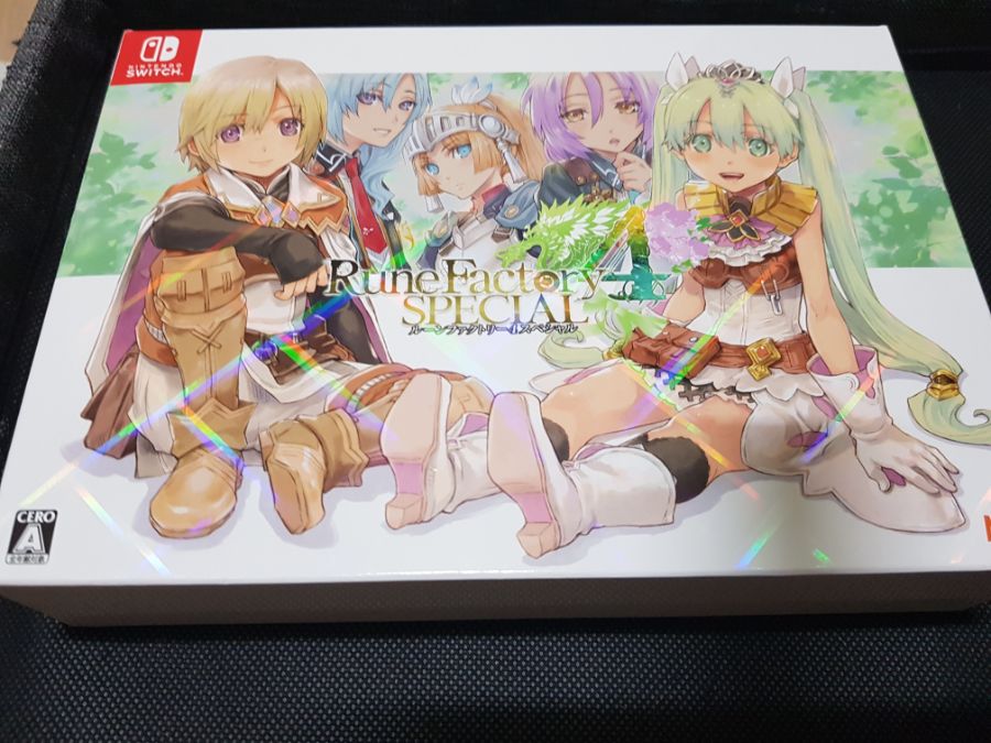 룬 팩토리 4 스페셜 메모리얼 박스 한정판(일판) 팝니다_1.jpg