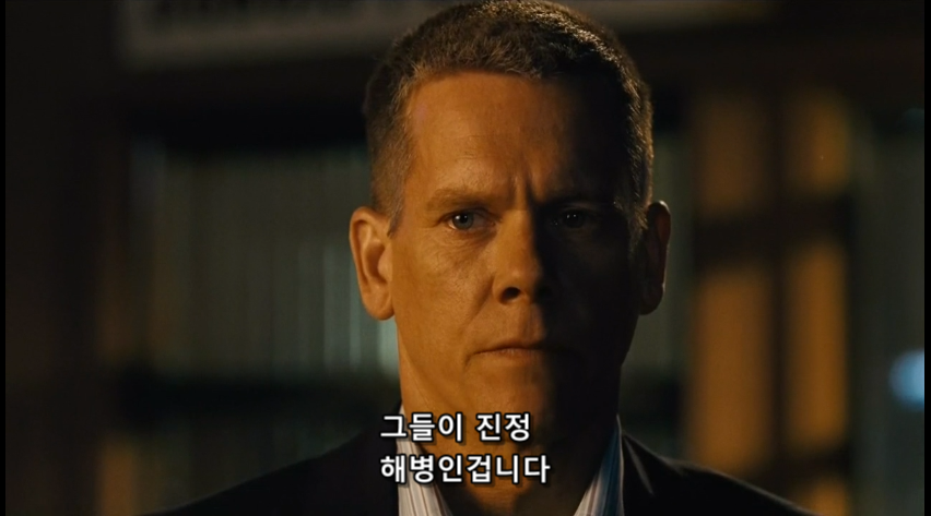 파병에서 돌아온 병사를 집에 데려다 주는 영화_24.png