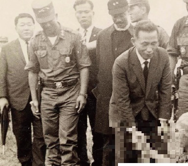 서초동은 못나가지만 나가있는 동지들과 여기 있는 동지들을 위해 야짤달린다_3.jpg