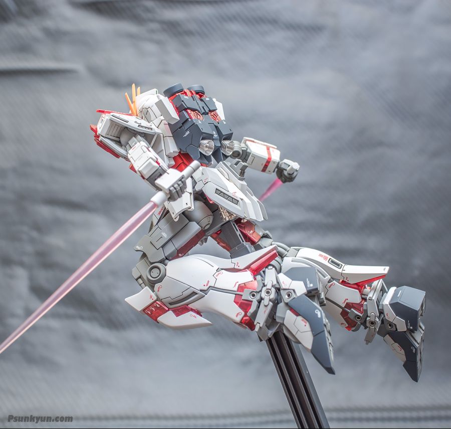 [HG]RX-9_C NARRATIVE GUNDAM C-PACK_035.jpg