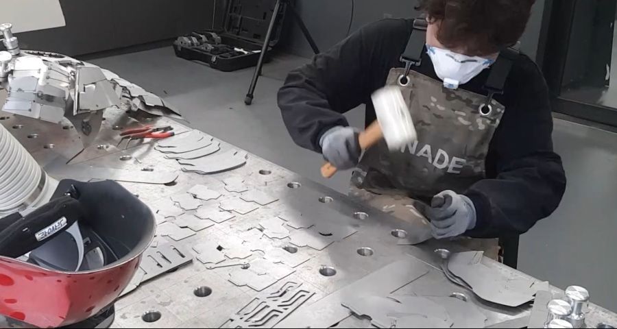 드디어 아이언맨2에 나오는, 진짜 아이언맨 'Mark-5'를 만들어봤습니다_8.jpg