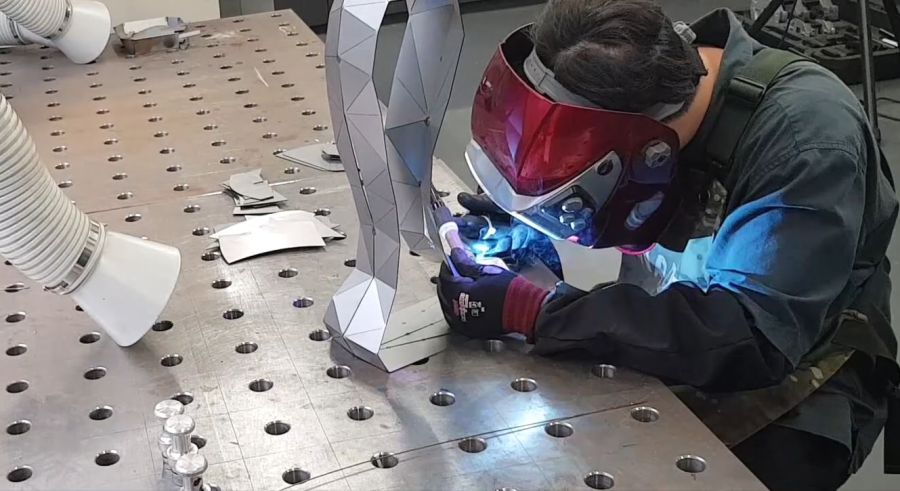 드디어 아이언맨2에 나오는, 진짜 아이언맨 'Mark-5'를 만들어봤습니다_11.jpg