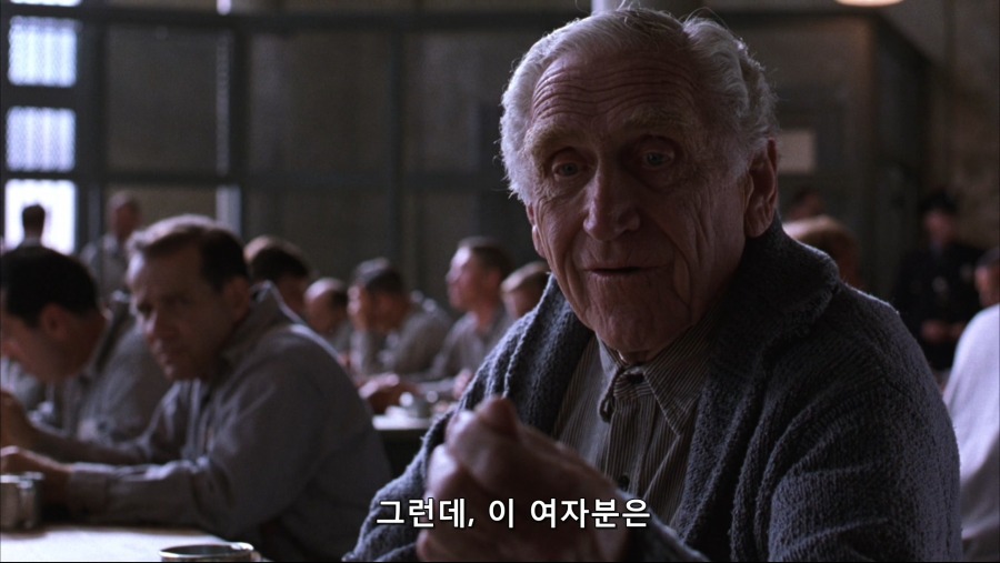 The.Shawshank.Redemption.1994.Bluray.1080p.TrueHD.x264-Grym.mkv_20191103_231243.168.jpg