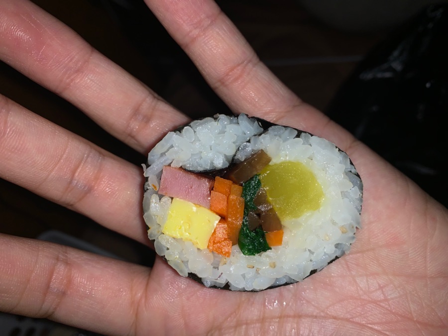 우리동네 1000원 김밥.jpg | 유머 게시판 | 루리웹 우리동네 1000원 김밥.jpg | 유머 게시판