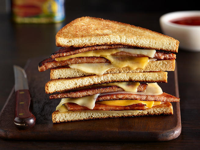 2-step-spam-grilled-cheese-655.jpg