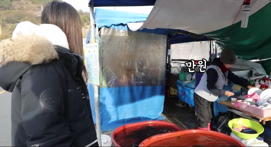 쯔양이 주문하는 양을 처음 본 상인들의 한결같은 반응_2.png