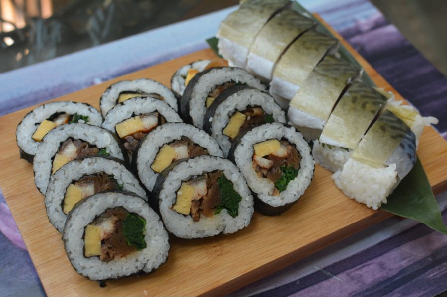 장어김밥과 고등어봉초밥ㅎ
