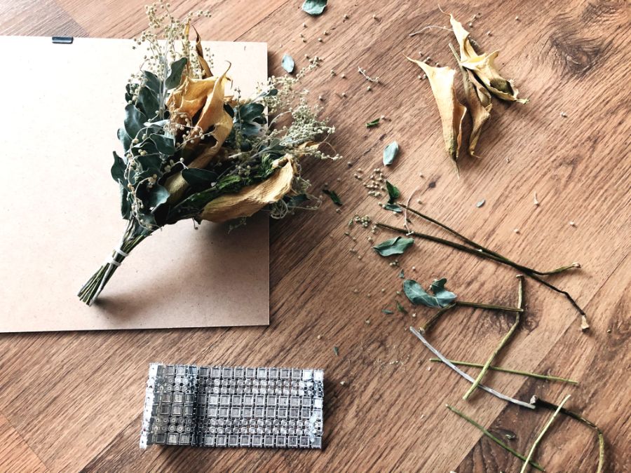 부케말려서 액자에 넣어봤습니다_5.jpg