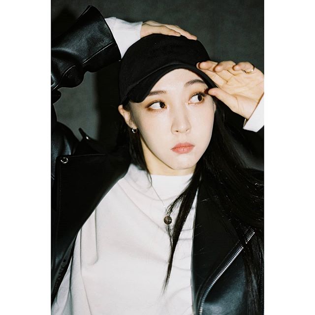 200401.문별 인스타그램 1.jpg