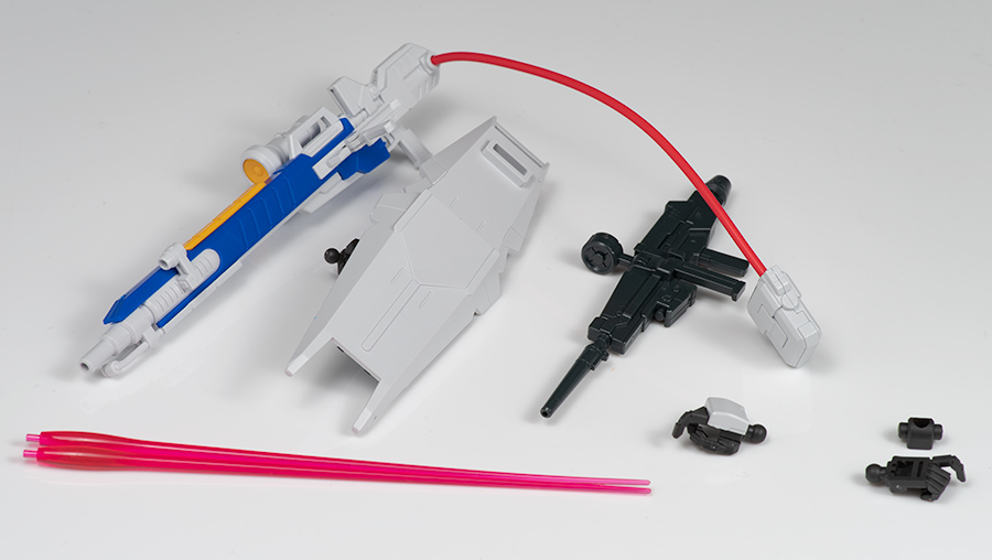 HGUC 1/144 건담 4호기 해외 리뷰_2.jpg