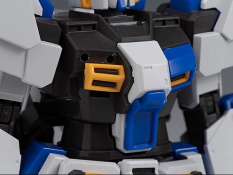 HGUC 1/144 건담 4호기 해외 리뷰_16.jpg