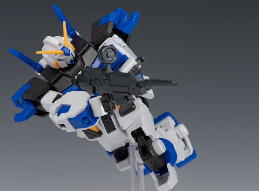 HGUC 1/144 건담 4호기 해외 리뷰_49.jpg