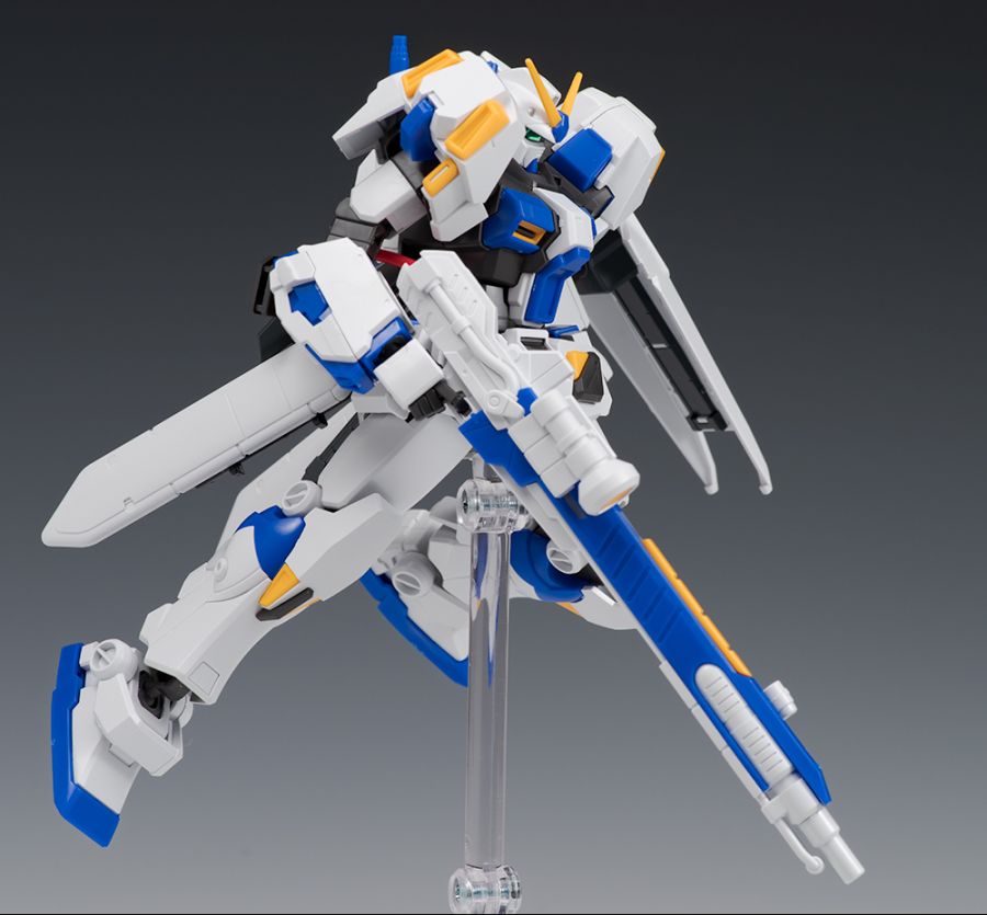 HGUC 1/144 건담 4호기 해외 리뷰_60.jpg