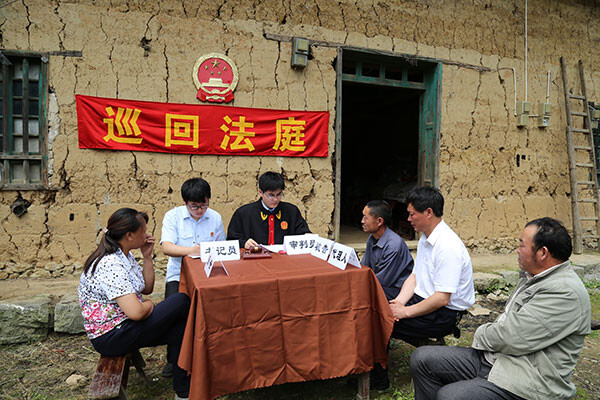 중국의 이동식 재판정 ㅋㅋㅋ_5.png