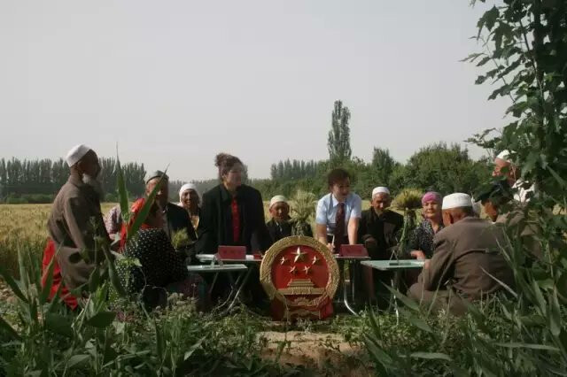 중국의 이동식 재판정 ㅋㅋㅋ_6.png