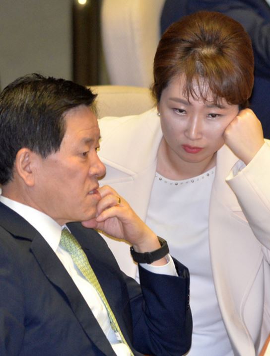 스압)정치자영업자 언주씨의 하루_2.jpg