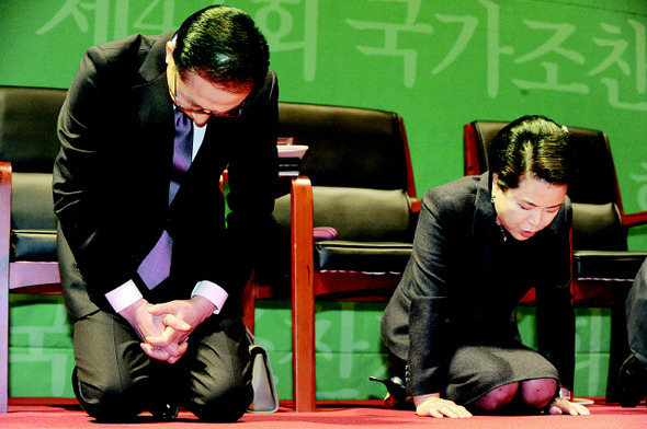 ??? : 교회가 어떻다고요? 새빨간 거짓말입니다 여러분_1.jpeg