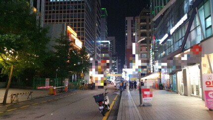 어제 불금의 강남,신촌 유흥가 상황.jpg_2.jpg