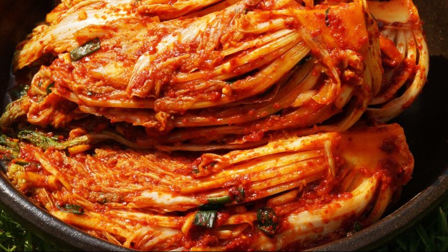 배추김치 vs 동치미 | 유머 게시판 | 루리웹