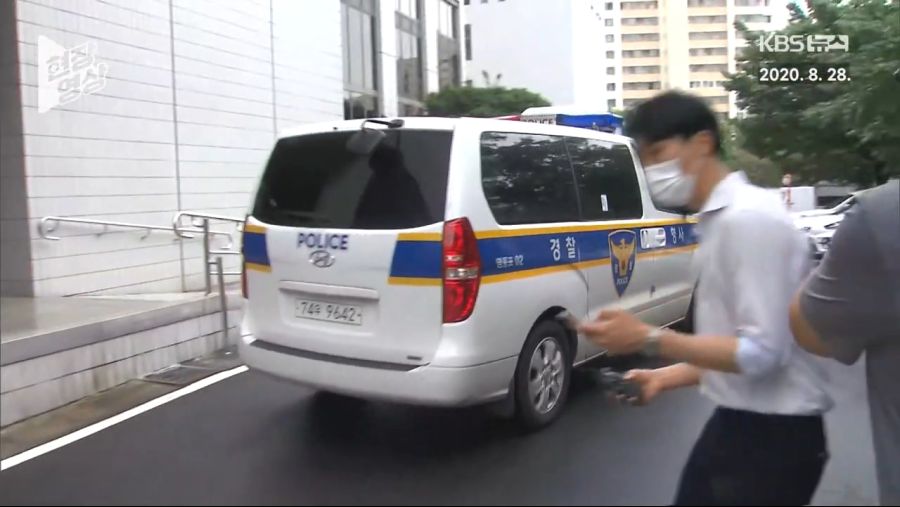 지하철 마스크 시비 폭행남 “조울증약 24년동안 먹고있다.하느님 앞에 회개 하겠다_7.jpg