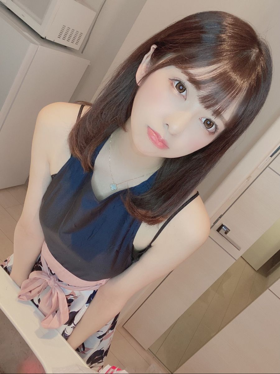 귀엽게 생긴 신인여배우_4.jpg