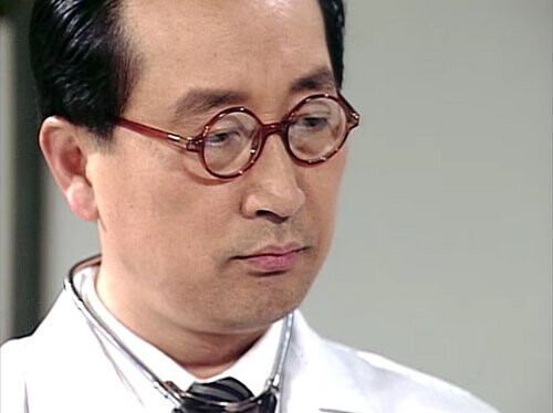 재평가 필요한 의사.jpg_1.png