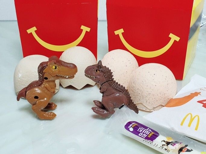 맥도날드 해피밀 9월 장난감 쥬라기월드 백악기 어드벤처_3.jpg