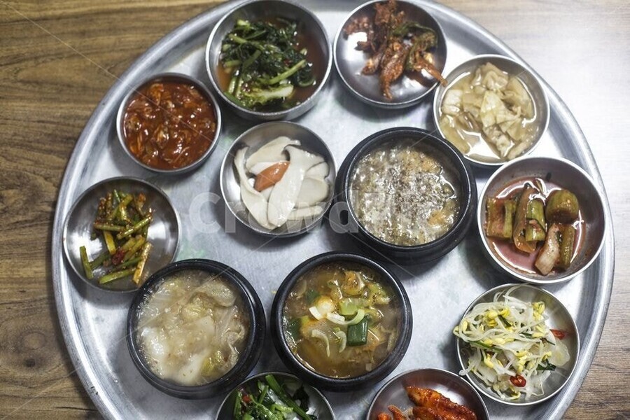 찐으로 호불호 갈리는 밥상.jpg_1.jpg