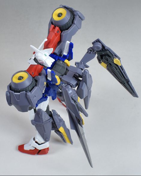HGAC 1/144 건담 제미나스 01용 어설트 버스터 계열 유닛 해외 리뷰_13.jpg