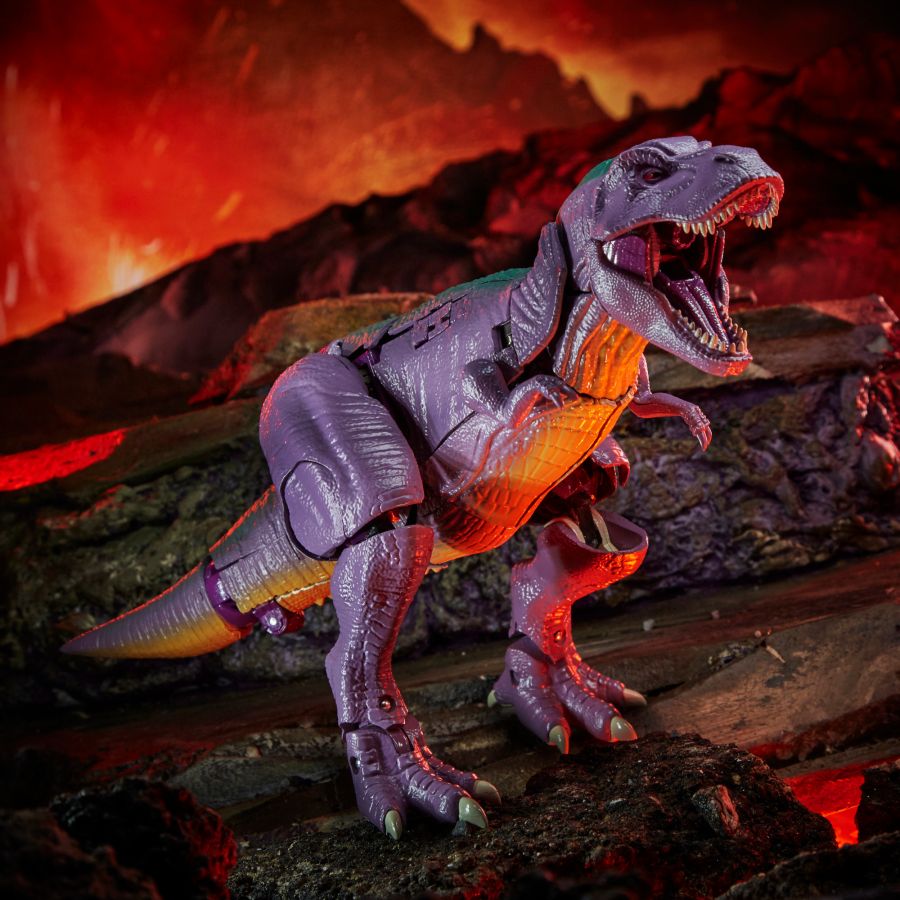 z-F0698xxxx_DIO_TRA_KINGDOM_T-REX-MEGATRON_1_Online_300DPI-.jpg