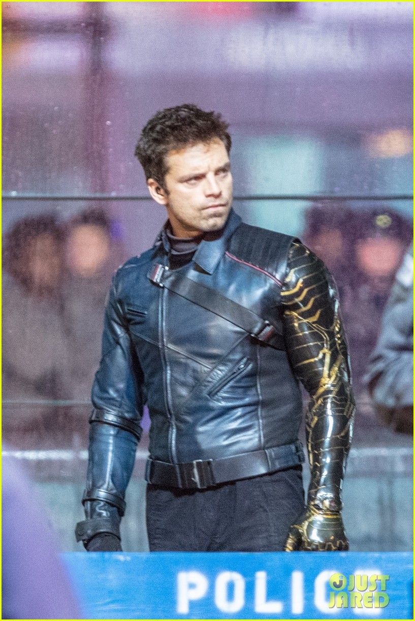 sebastian-stan-masks-up-in-between-takes-on-falcon-winter-soldier-set-13 (1).jpg