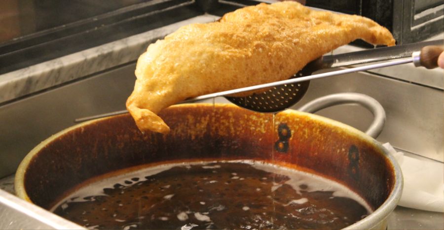 이탈리아의 명물, 튀긴 피자 (피짜 프리따 Pizza fritta)_1.jpg