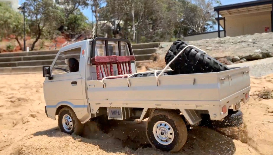 $100 이하의 WPL D12 SUZUKI CARRY 미니트럭 해안도시와 해변주행_1.jpg