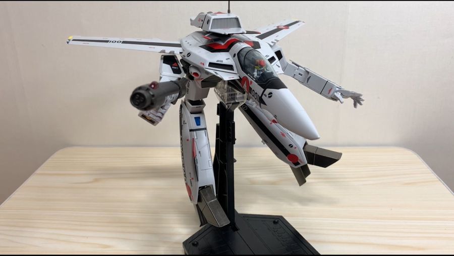 발키리_valkyrie_dx초합금_초합금_반다이_bandai_vf-1s_마크로스_macross_로보텍_robotech.mpeg_20201201_015603.009.jpg