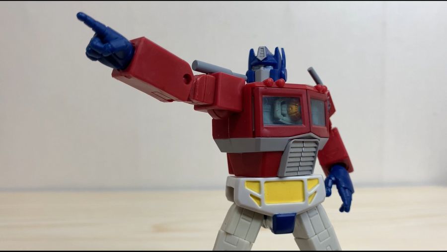 옵티머스프라임_옵티머스_트랜스포머_transformers_R.E.D_robot enchanted design_optimus prime_optimus_하스브로_hasbro.mpeg_20201210_161422.959.jpg