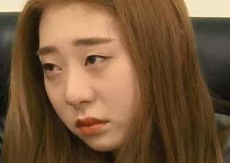 한국여자 표정.JPG_2.png
