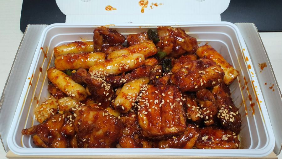 지코바 치킨과 맥주