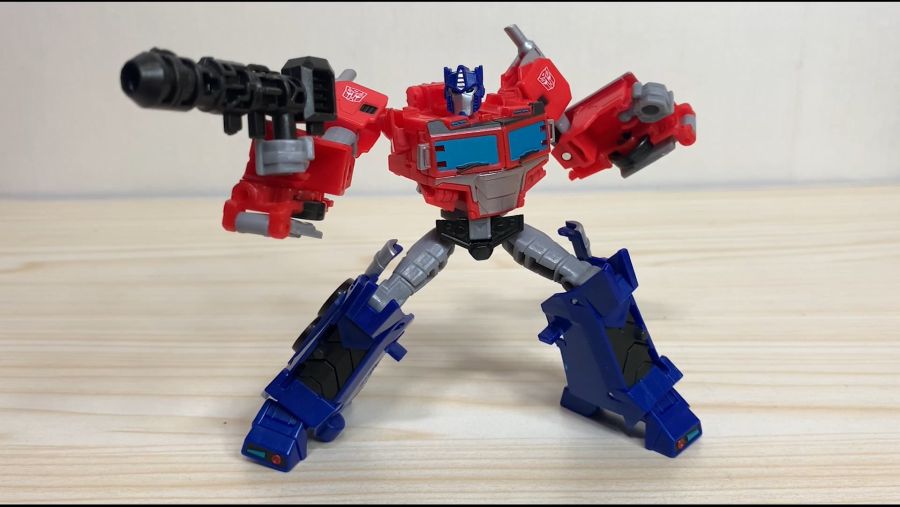 트랜스포머_옵티머스프라임_옵티머스_optimus prime_optimus_transformers_사이버버스_cyberverse_헬로카봇_또봇_carbot_tobot.mpeg_20210104_191925.767.jpg